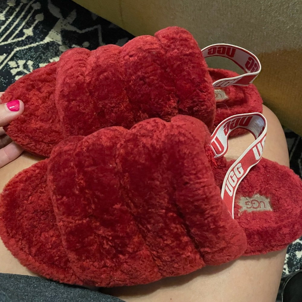Ugg slipper size 8